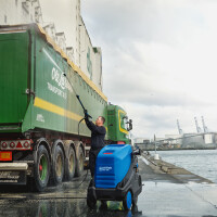 MÁY PHUN RỬA ÁP LỰC CAO