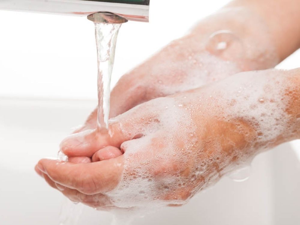 Giải Pháp Vệ Sinh Tay Thường Quy